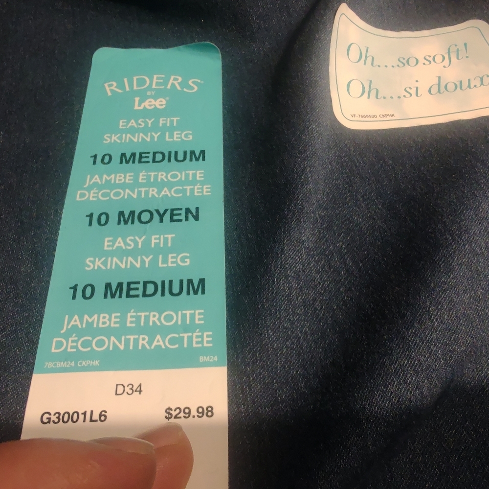 NWT - Riders by Lee Skinny Jeans - Size 10 - Dark Wash Indigo - Picture 3 of 7
